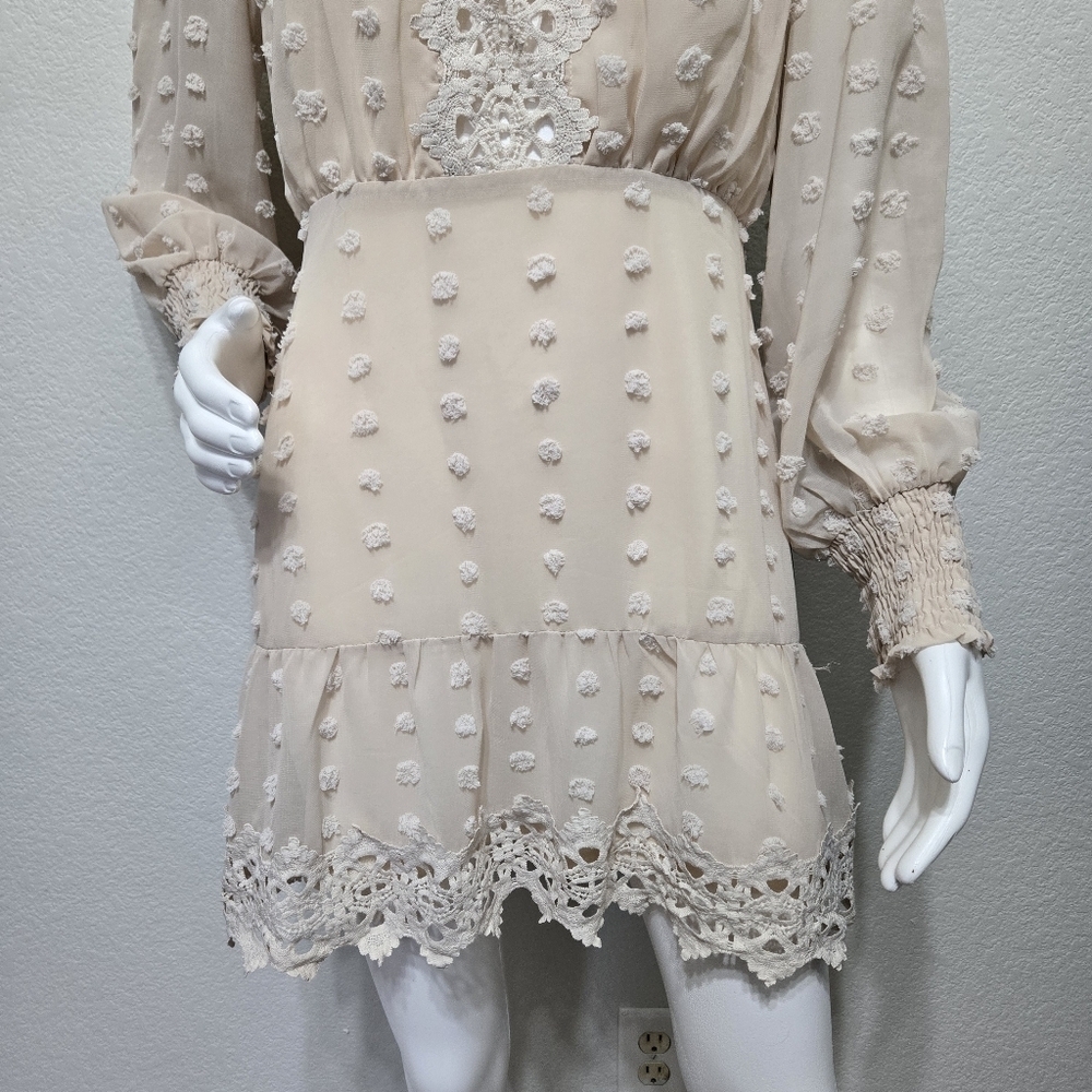 NWT Lulus Chic Cream Dress Size S - Picture 10 of 11